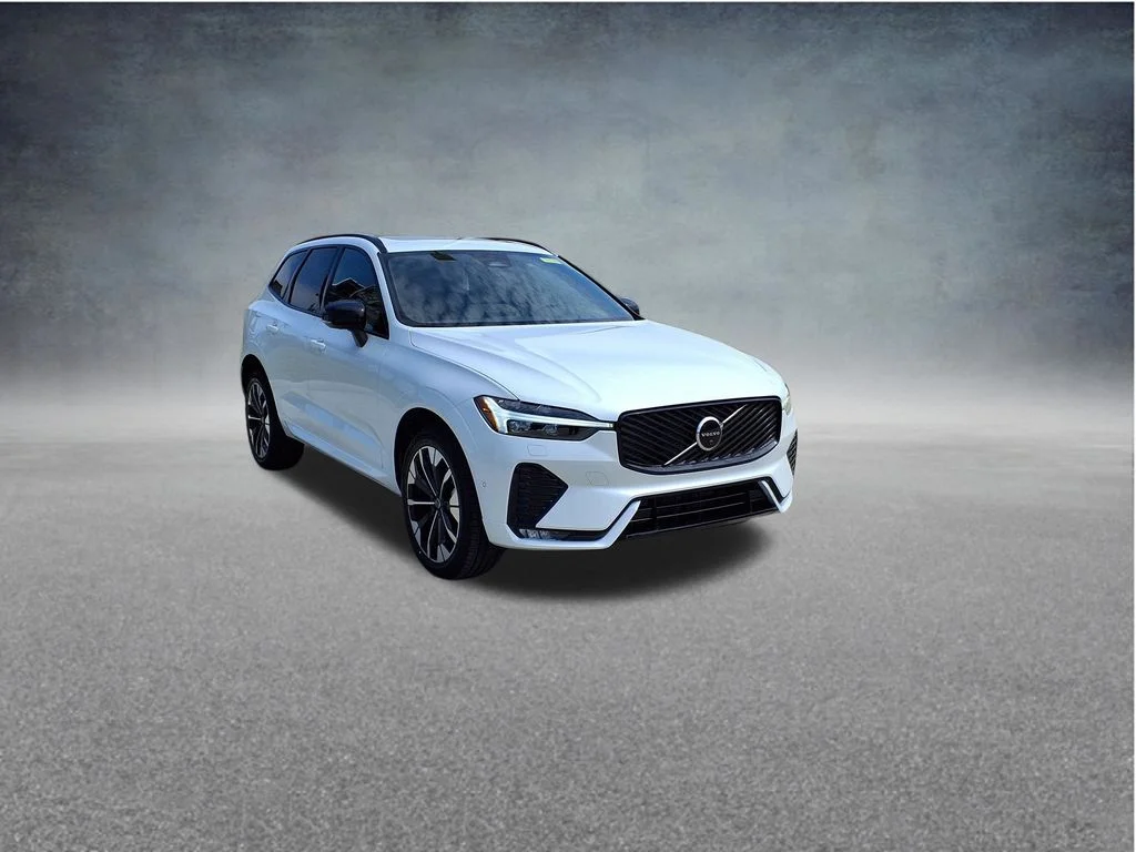 2026 Volvo XC60 Plus