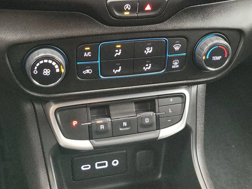 2024 GMC Terrain SLE - Photo 16