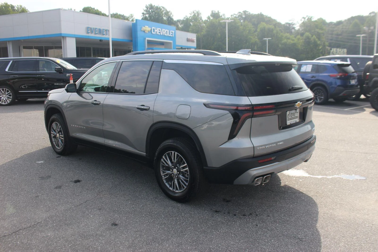 Used 2026 Sterling Gray Metallic Chevrolet LT image 6