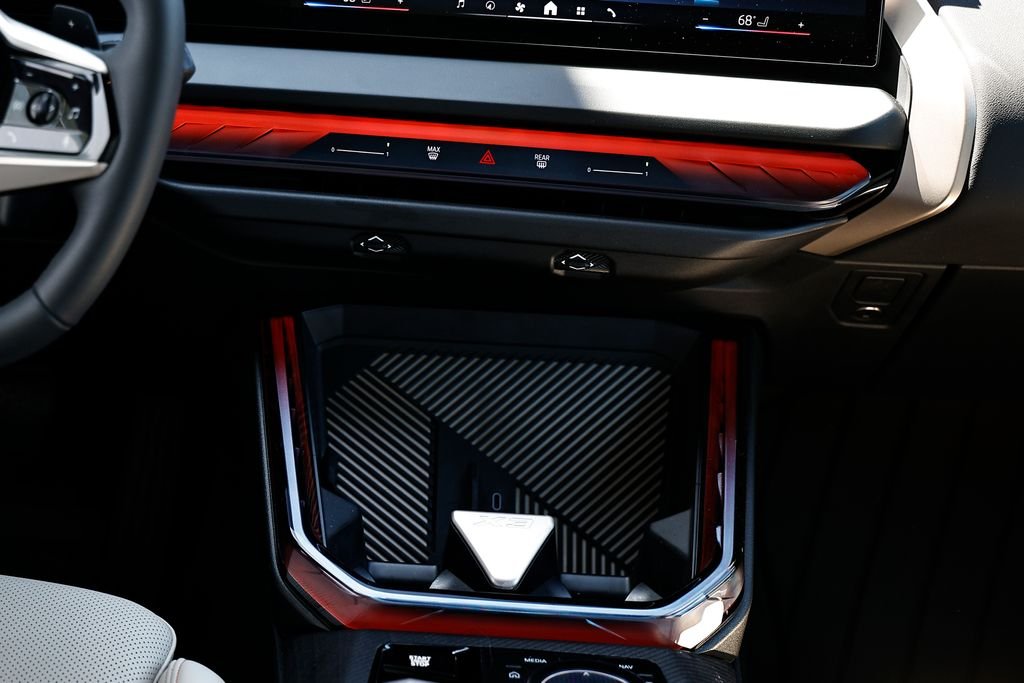 2025 BMW X3 30 - Photo 37