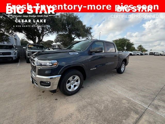 2025 RAM 1500 Big Horn/Lone Star 4x4 Crew Cab 5'7's photo