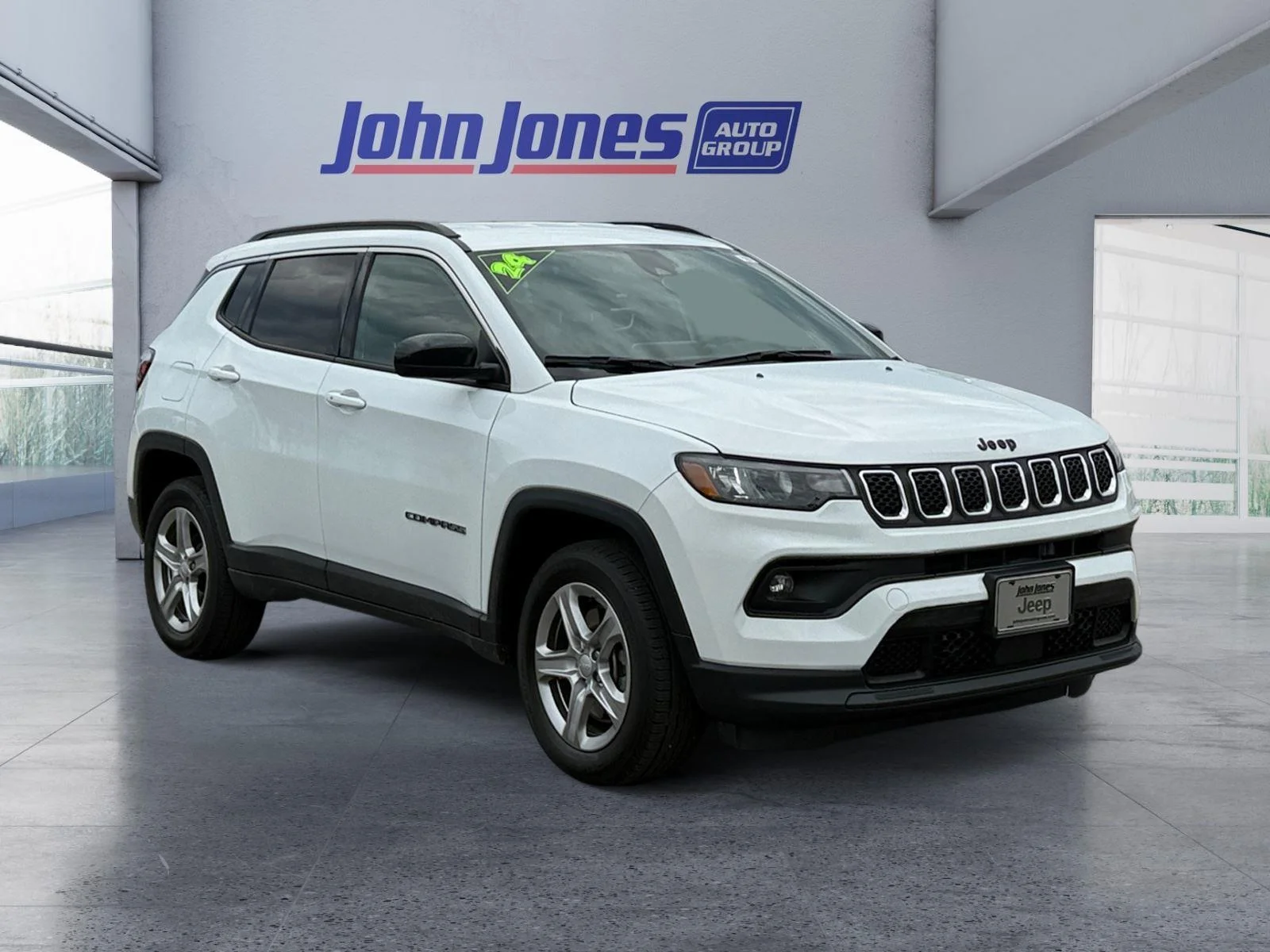 Used 2024 WHITE JEEP LATITUDE 4X4 image 7