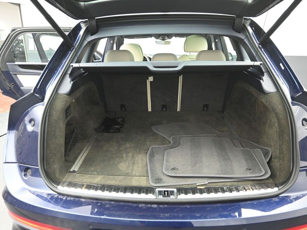 2021 BENTLEY BENTAYGA - Image 23