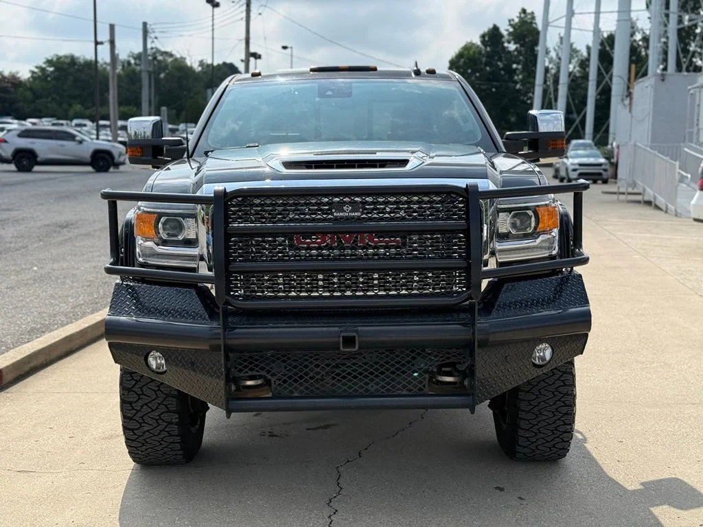 Used 2018 Black GMC Denali image 3