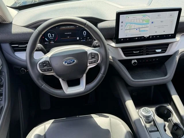 New 2026 Agate Black Metallic Ford Active image 8