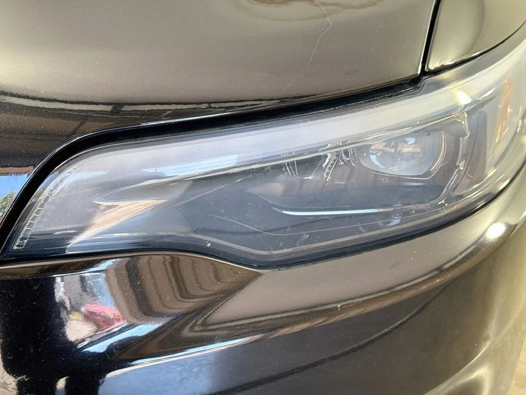 Used 2019 Black Jeep Latitude Plus image 38