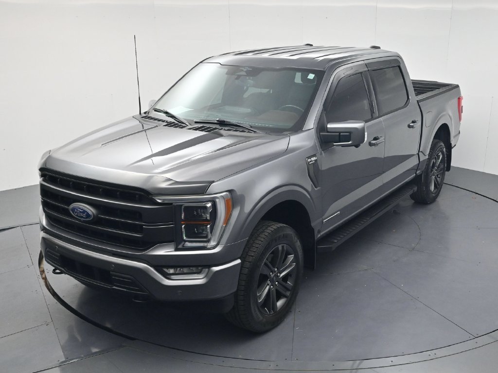 Used 2023 Gray Metallic Ford Lariat image 39
