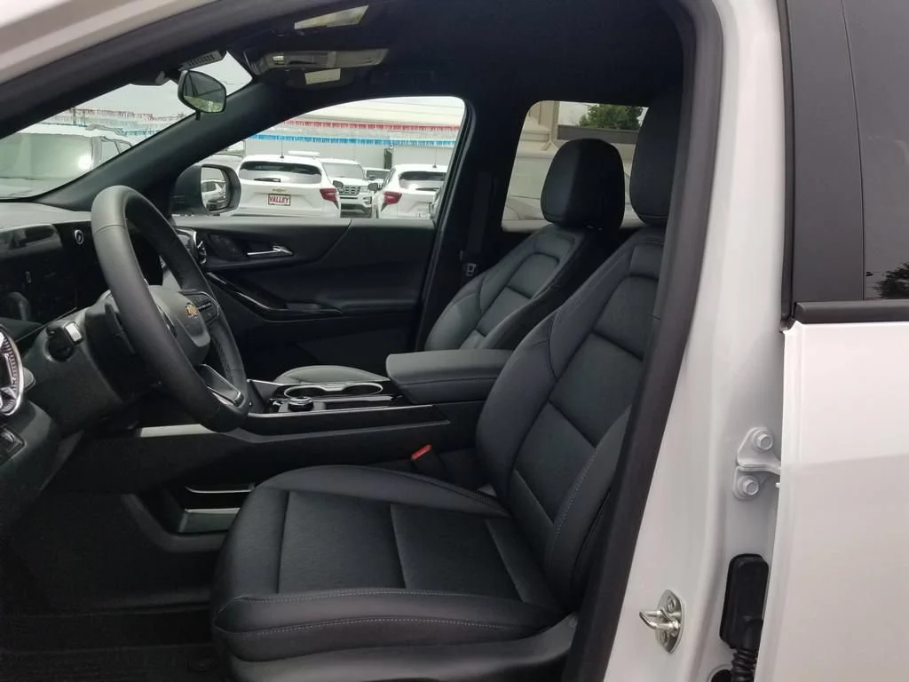 2026 Chevrolet Equinox LT - Photo 16