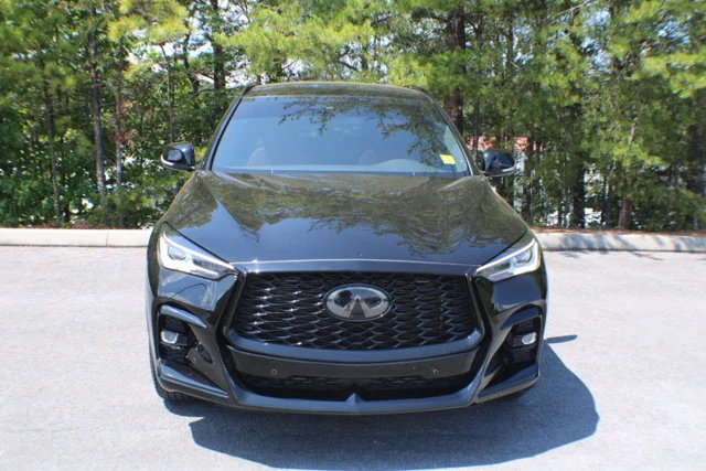 Used 2025 Black Obsidian INFINITI SPORT image 17