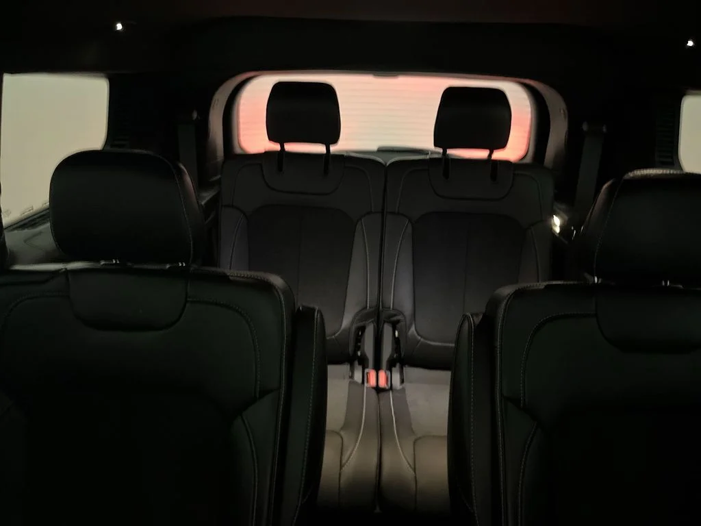 Used 2025 Black Jeep Altitude X image 23