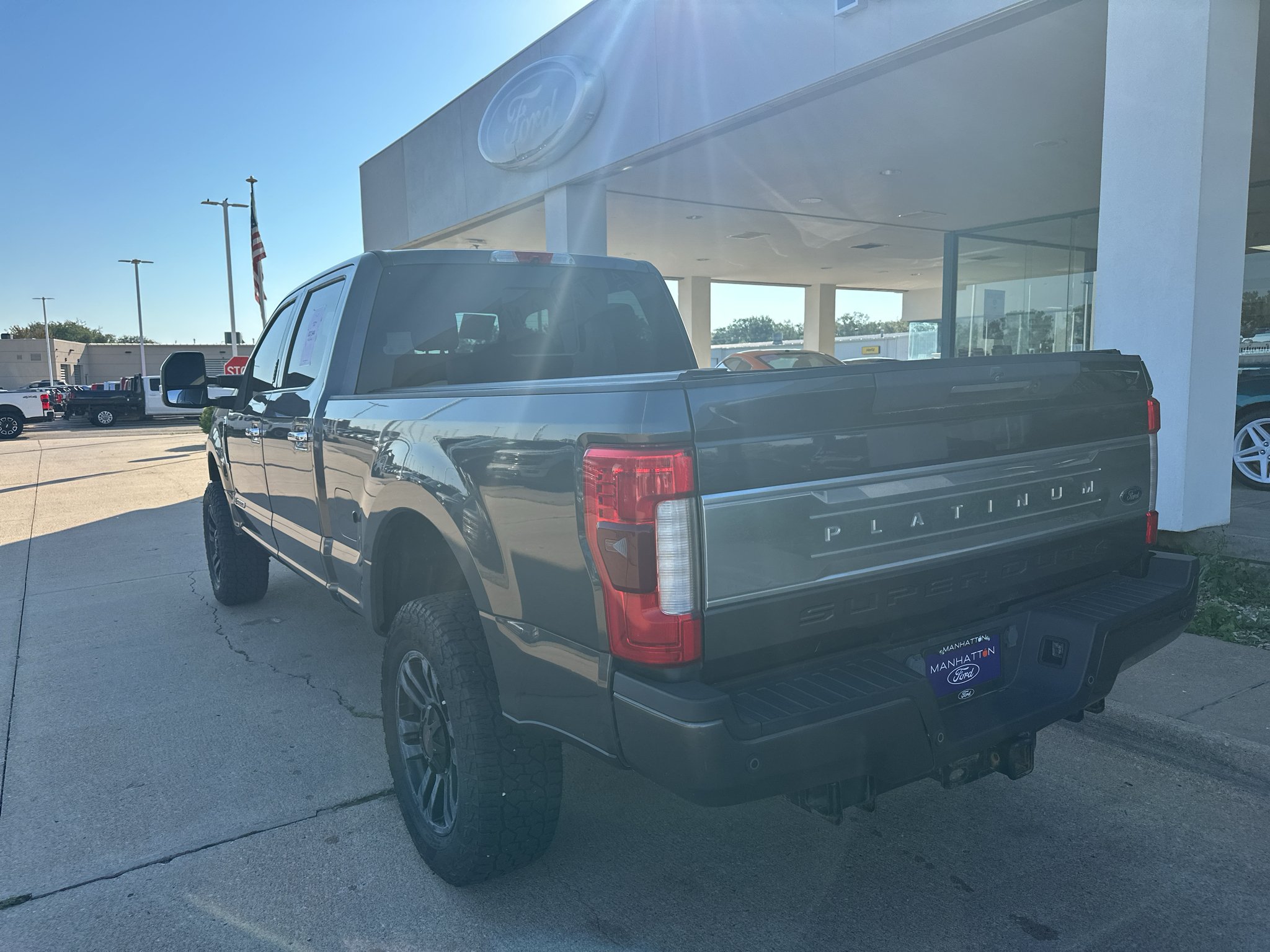 Used 2017 Magnetic Metallic Ford Platinum image 12
