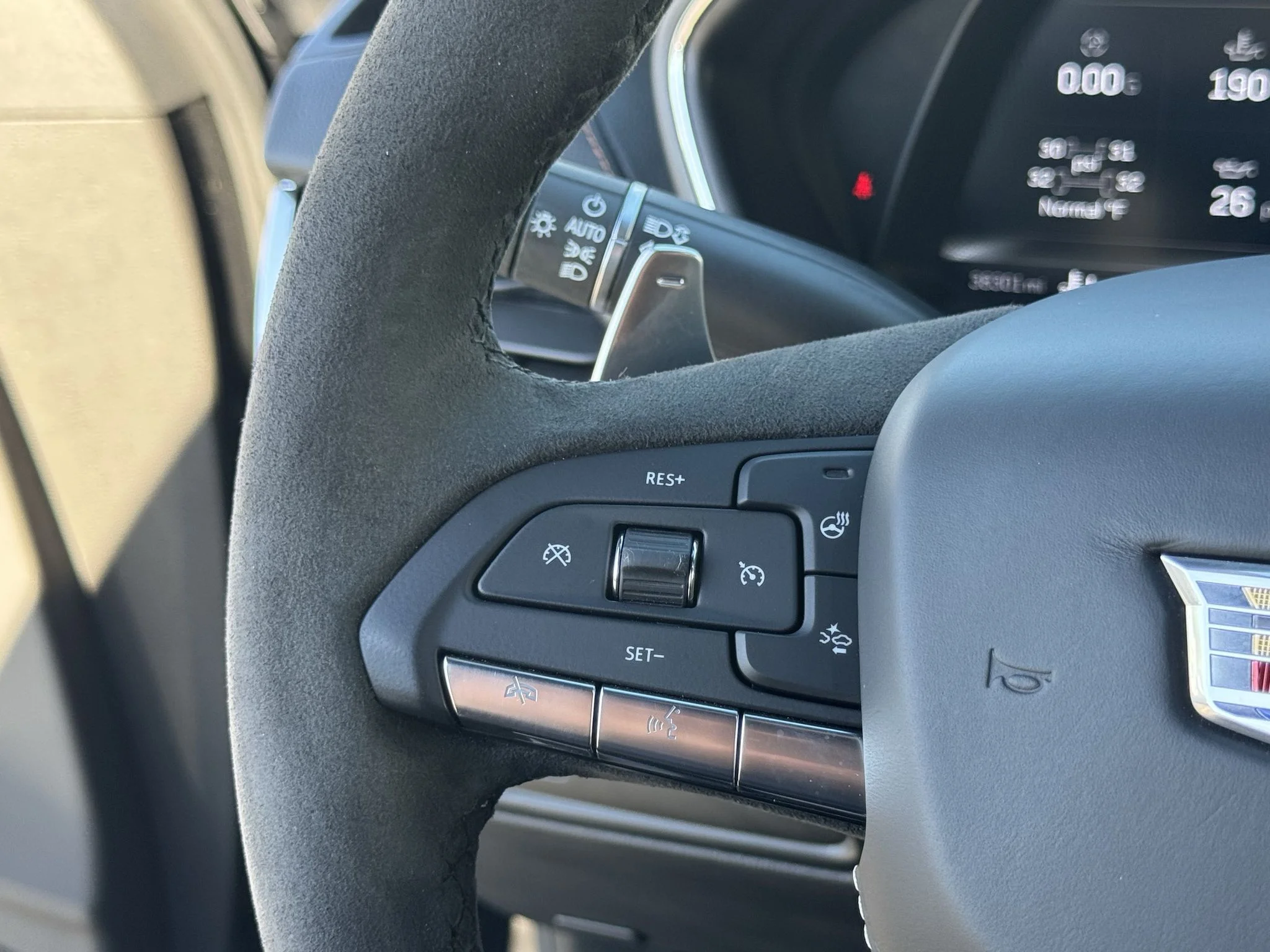 Used 2023 BLACK RAVEN Cadillac V-Series image 18
