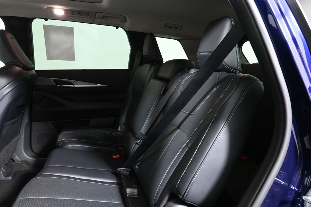 Certified Used 2023 Blue INFINITI LUXE image 4