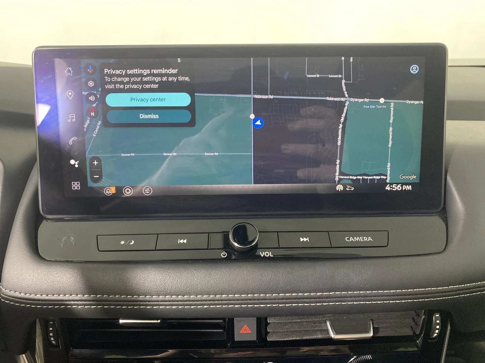 Used 2024 Deep Ocean Blue Pearl/Super Black Nissan SL image 19