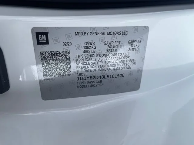 Used 2020 White Chevrolet Stingray image 30