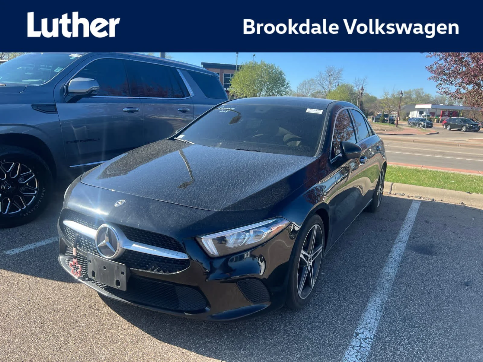 2019 Mercedes-Benz A-Class A220 4MATIC's photo