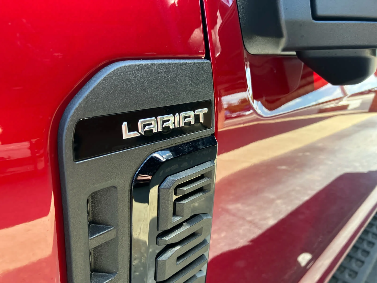 Used 2026 Ruby Red Metallic Tinted Clearcoat Ford LARIAT image 7