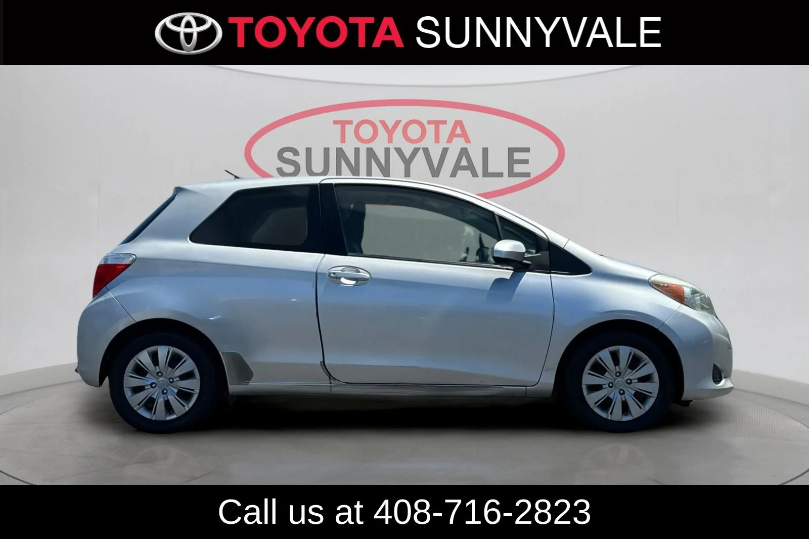 Used 2014 Silver Toyota L image 9