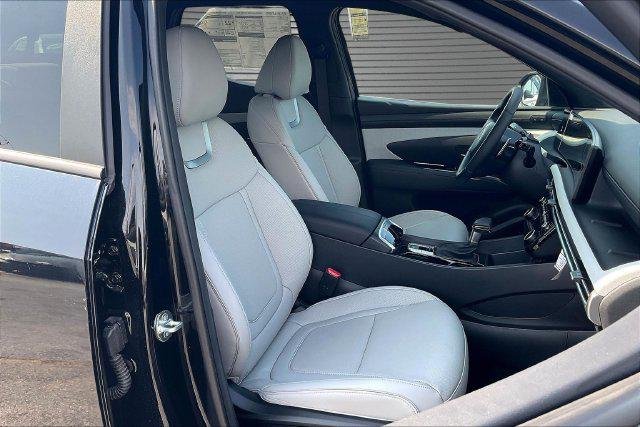 2025 Hyundai Santa Cruz Limited - Photo 11