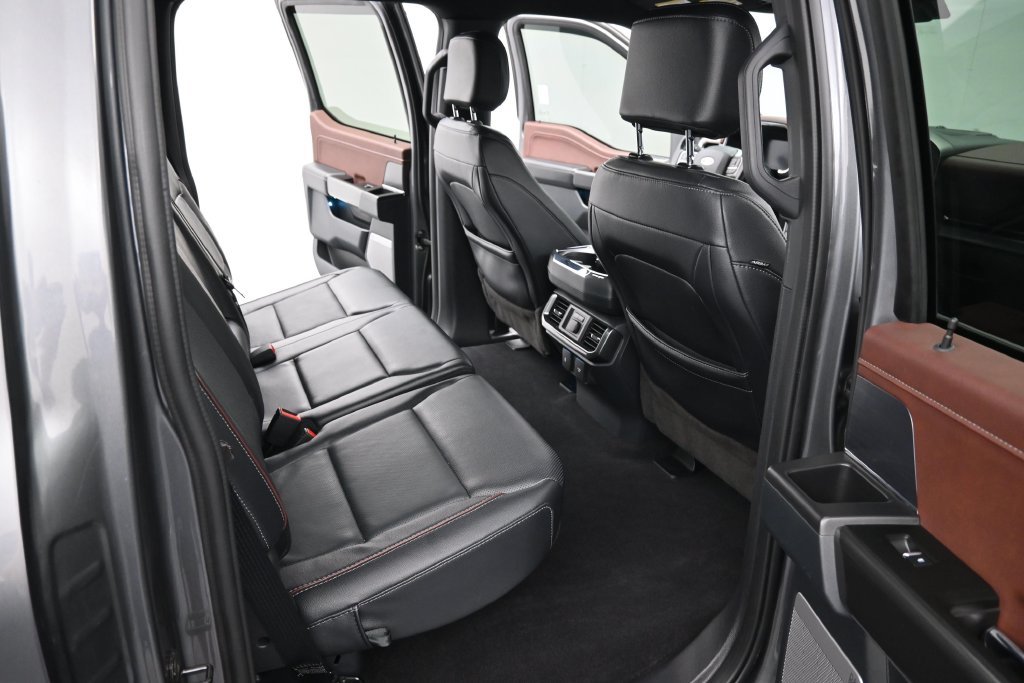 Used 2023 Gray Metallic Ford Lariat image 30
