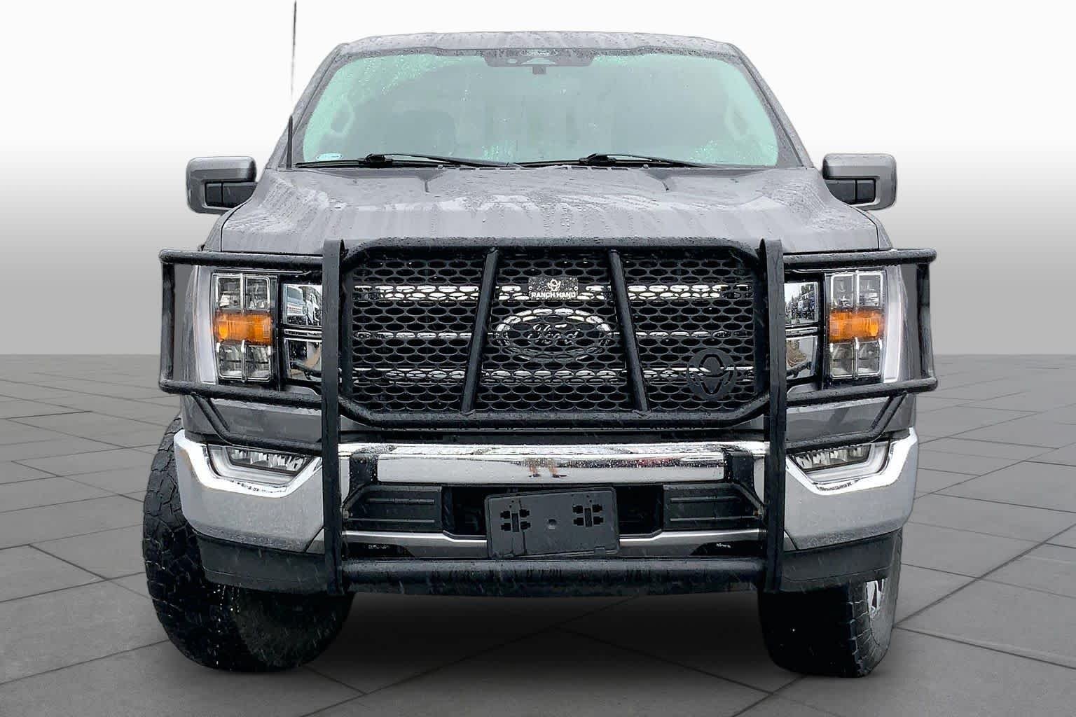 Used 2022 Light Blue Clearcoat Metallic Ford LARIAT image 5