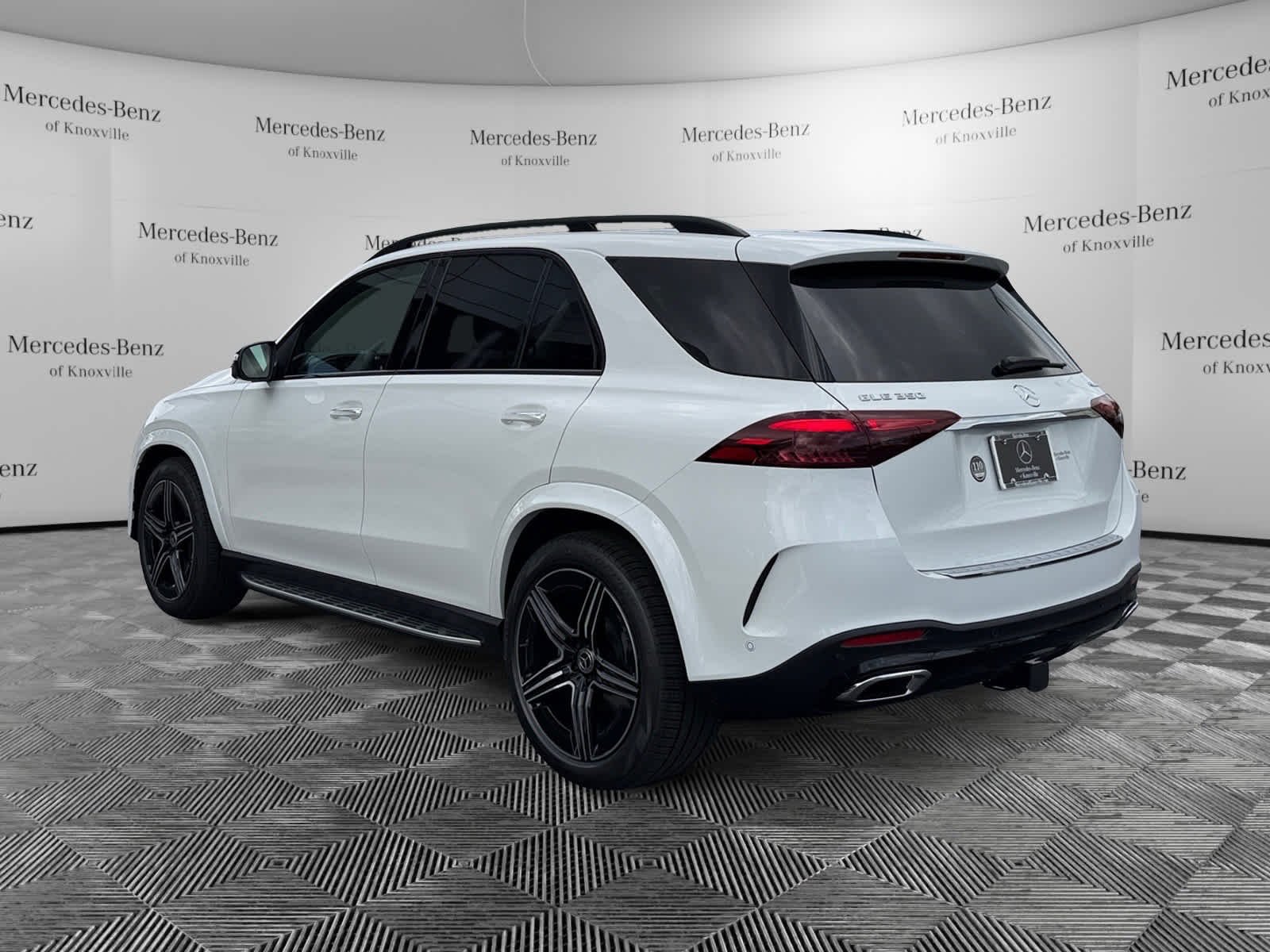 New 2026 Polar White Mercedes-Benz GLE 350 image 3