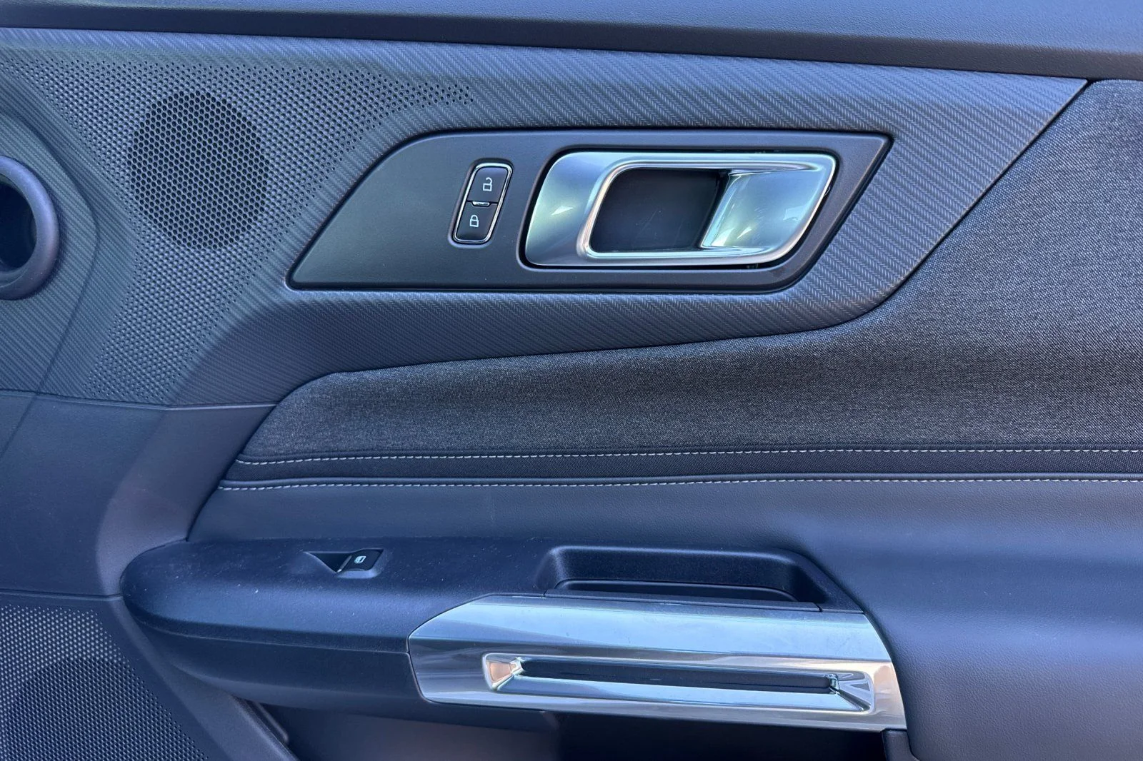 New 2026 Oxford White Ford EcoBoost® Fastback image 18