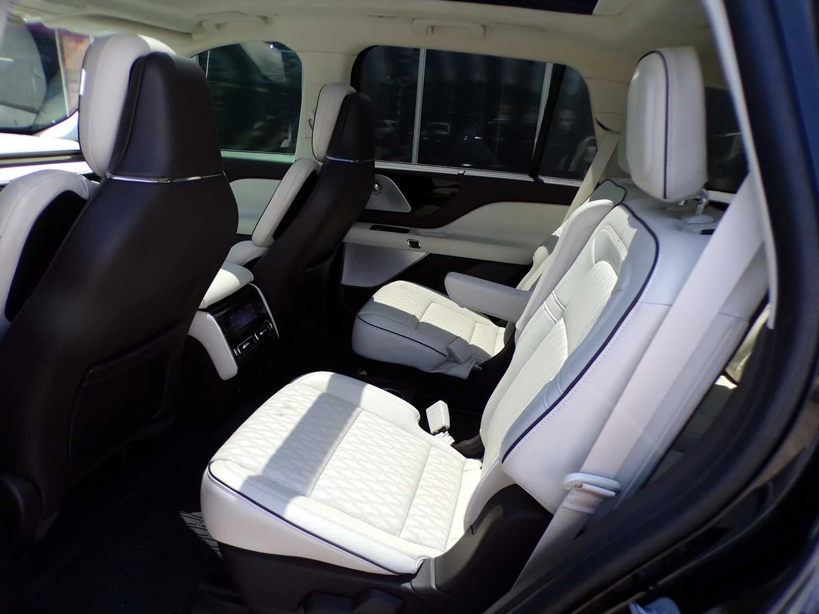 Used 2023 Black Lincoln Black Label image 11