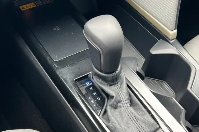 Used 2026  Toyota SE image 23