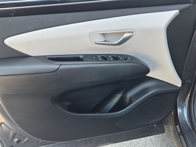 Used 2023 Gray Hyundai SEL image 11