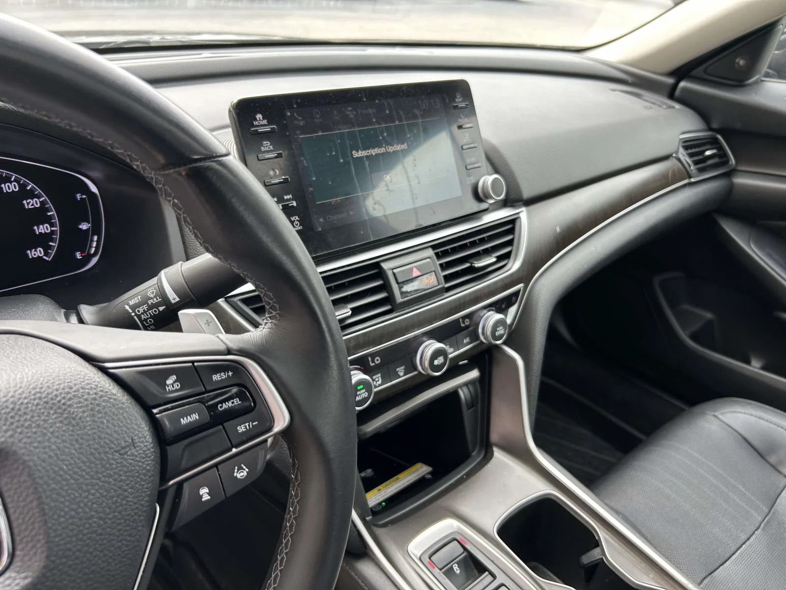 Certified Used 2019 Black Honda Touring 2.0T Auto image 15