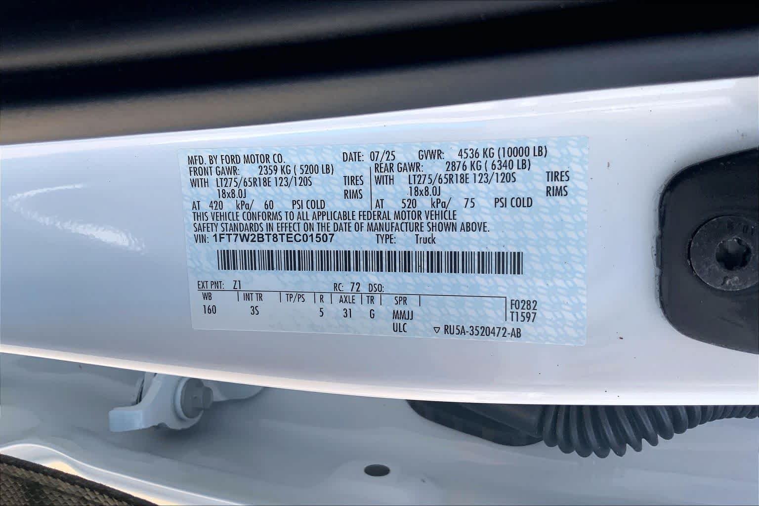 Used 2026 Oxford White Ford XLT image 33