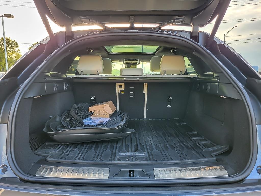 2023 LAND ROVER RANGE ROVER VELAR - Image 18
