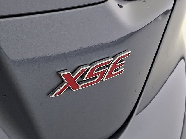 Used 2025  Toyota XSE image 38