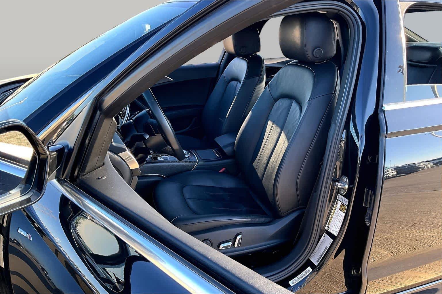 Used 2017 Brilliant Black Audi Premium image 8