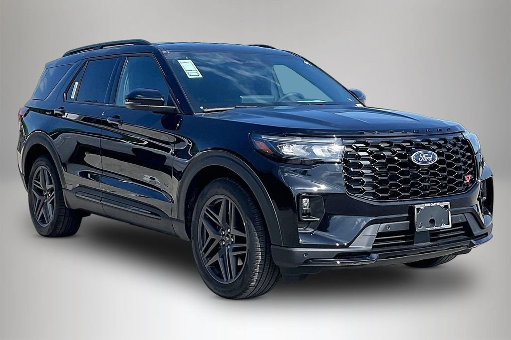 2026 Ford Explorer ST's photo