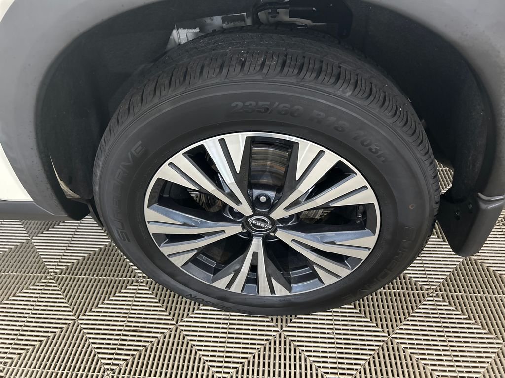 2022 Nissan Rogue SV - Photo 10