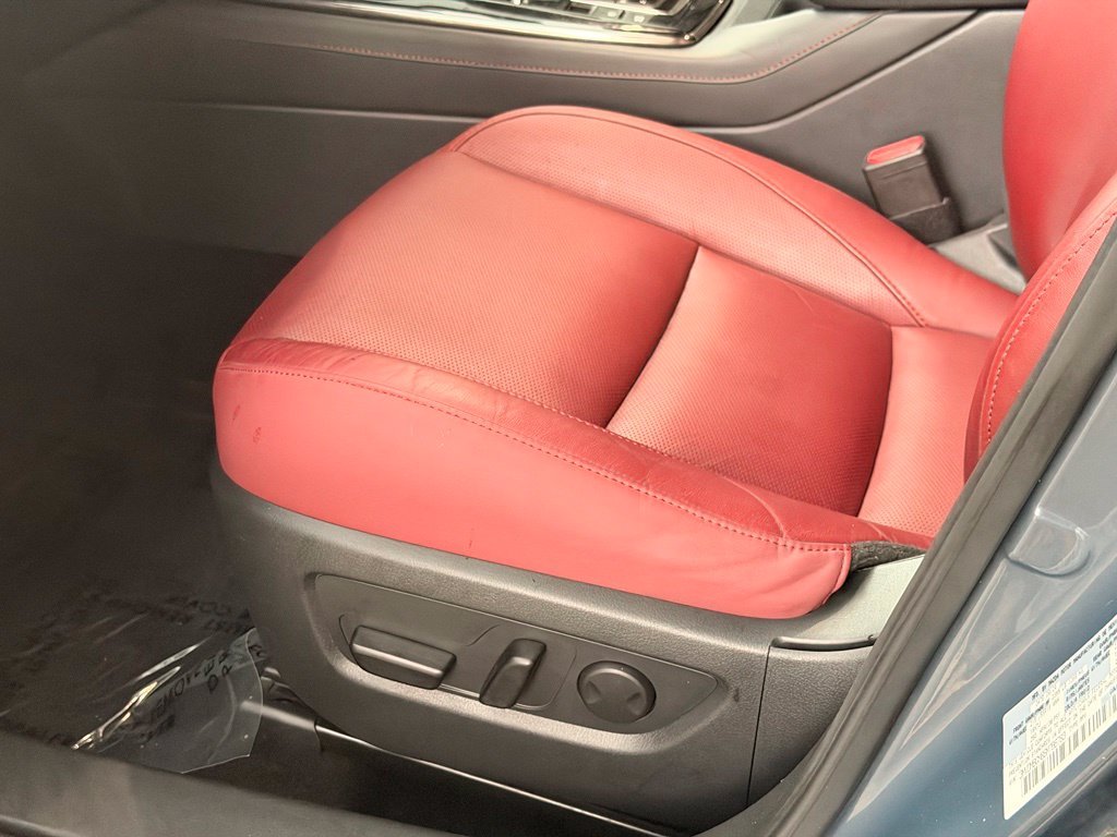 Used 2025 Gray Mazda 2.5 S Carbon Edition image 23