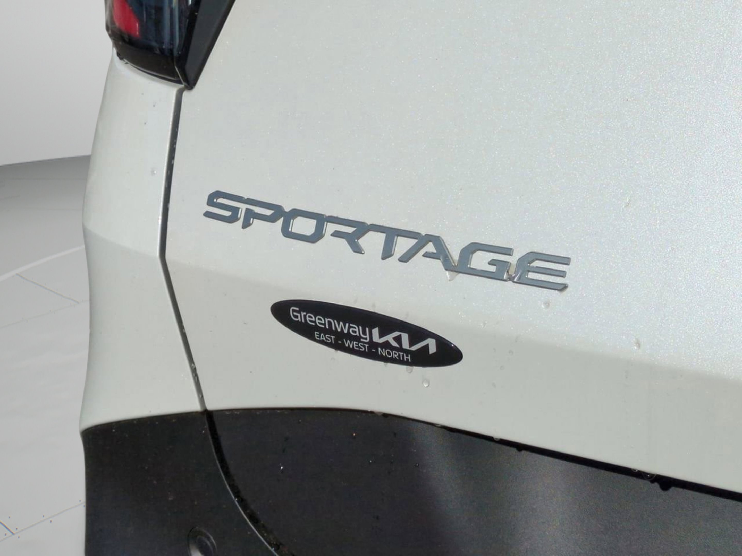 New 2026 Snow White Pearl Kia S image 13