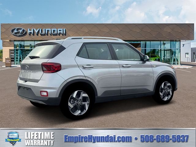 New 2026 Shimmering Silver Hyundai SEL image 27