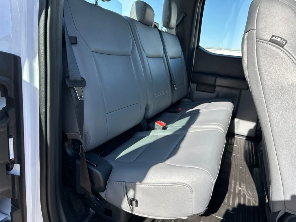 New 2026 Oxford White Ford XL image 42