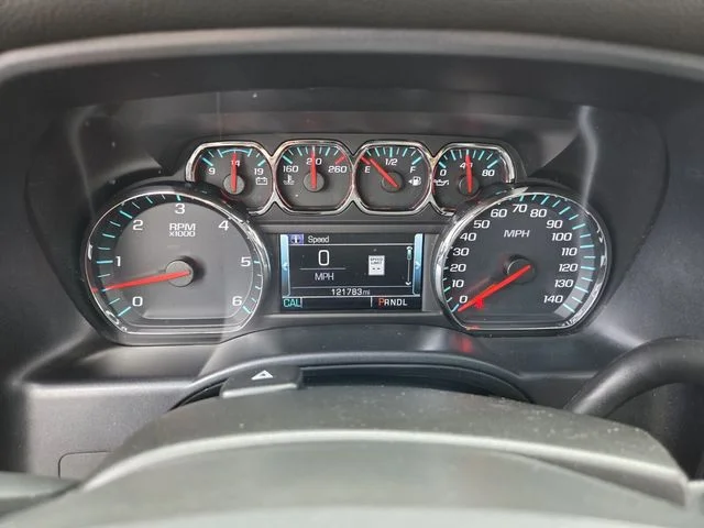 Used 2017 Silver GMC SLT image 23