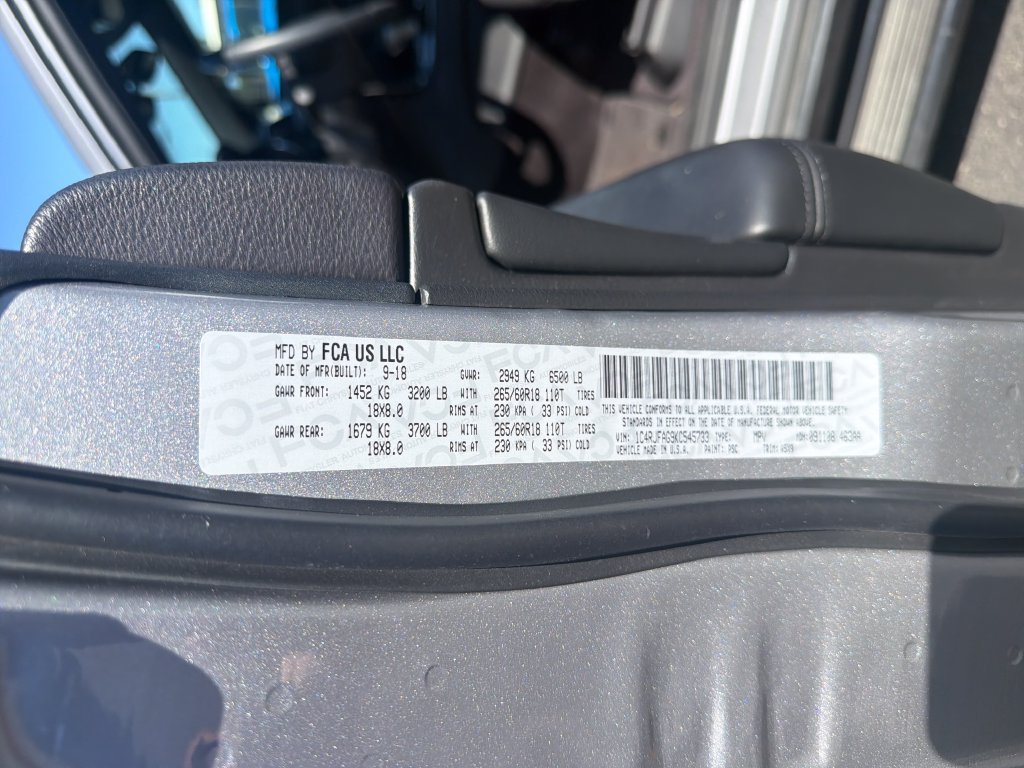 Used 2019 Silver Jeep Laredo E image 24