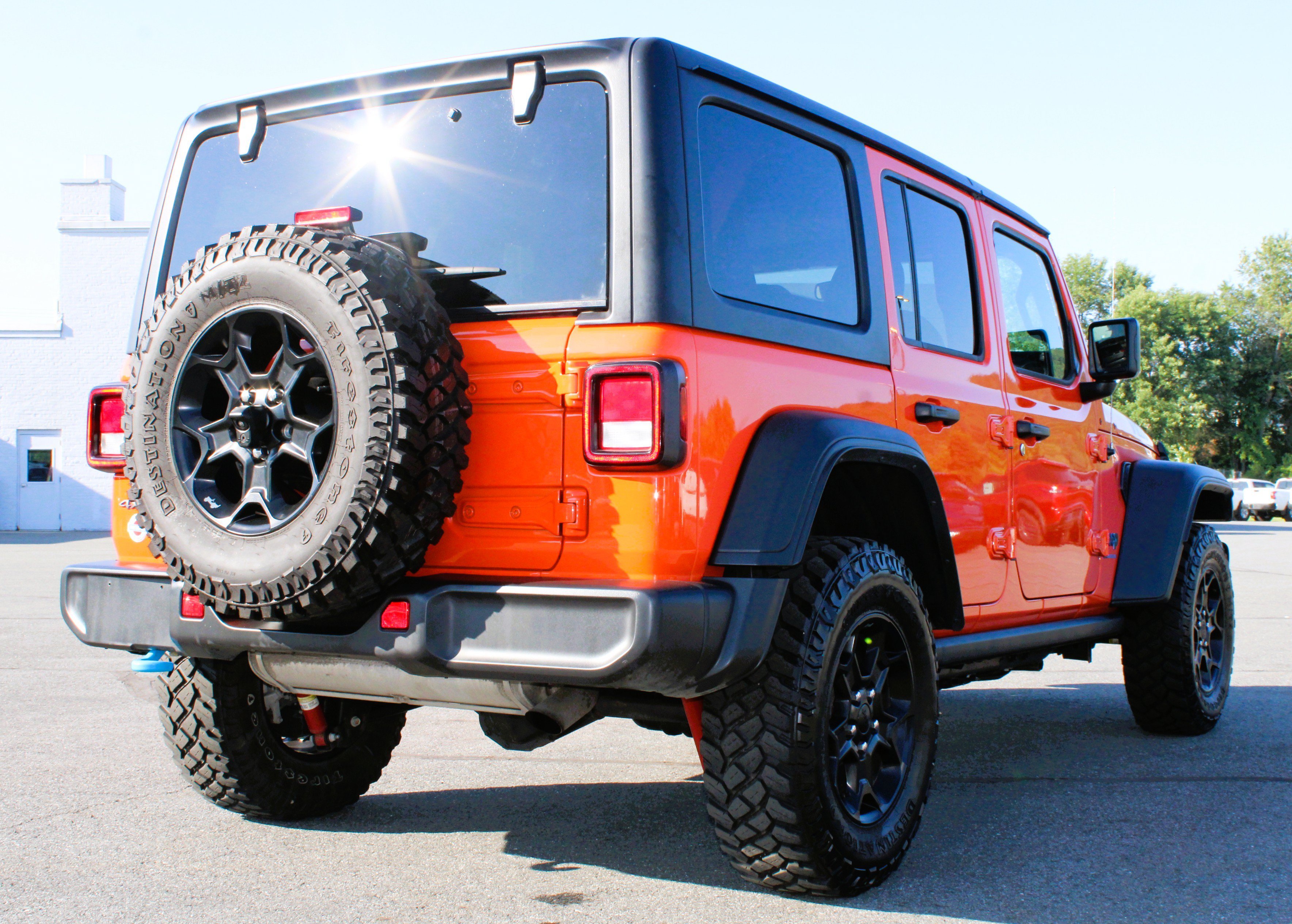 Used 2023 Punkn Metallic Clearcoat Jeep  image 8