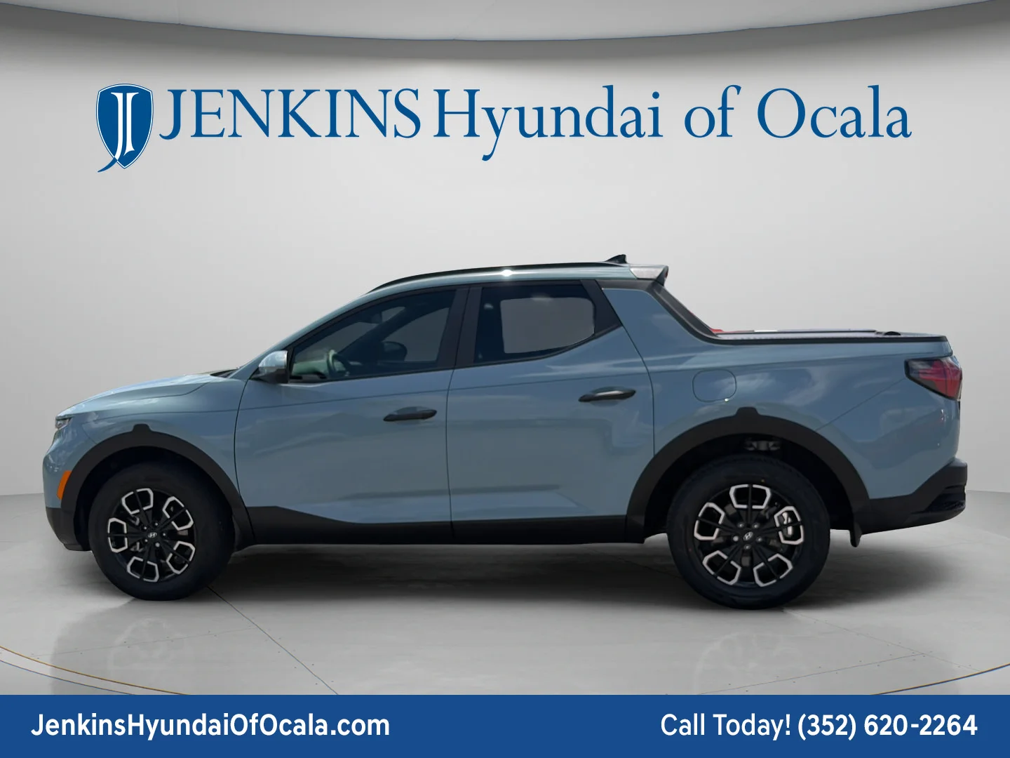 Used 2024 Blue Stone Hyundai SEL image 6