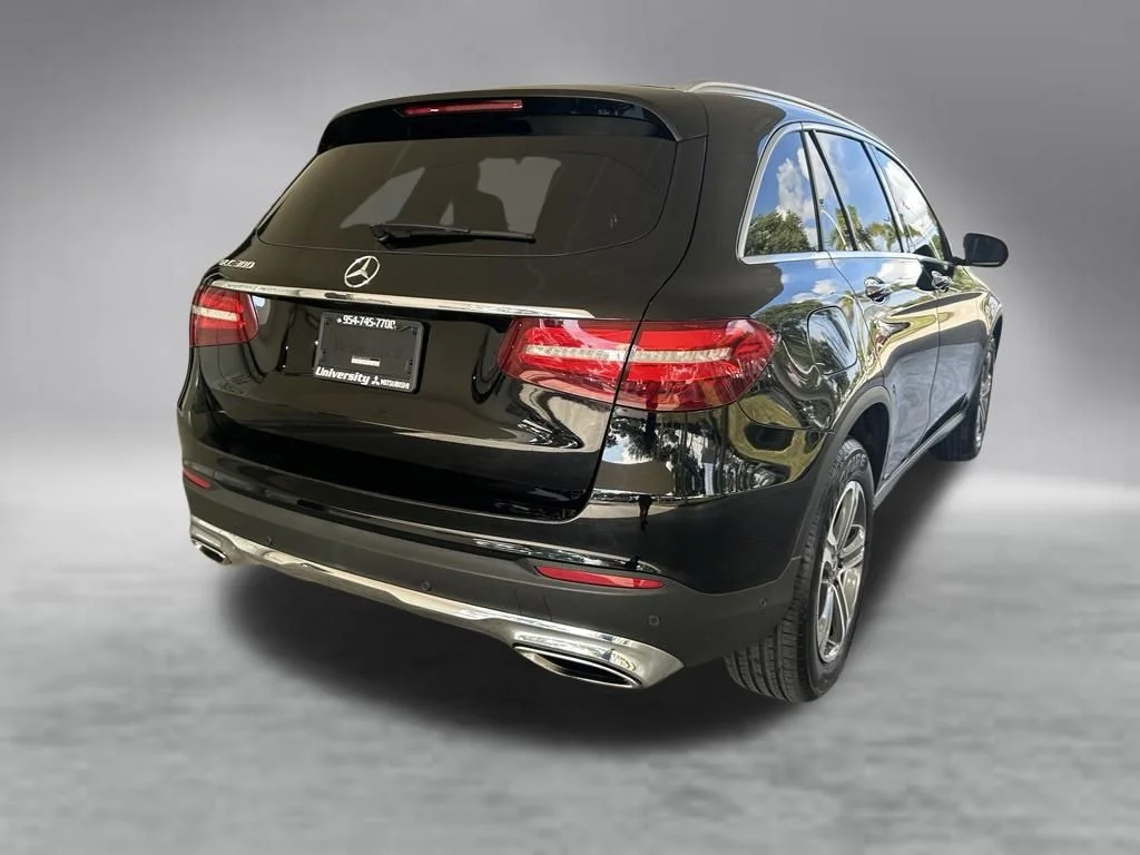 Used 2018 Black Mercedes-Benz GLC 300 image 3