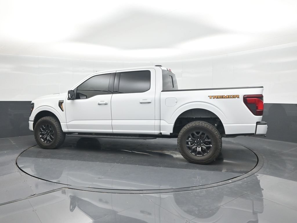 Used 2025 White Ford Tremor image 29