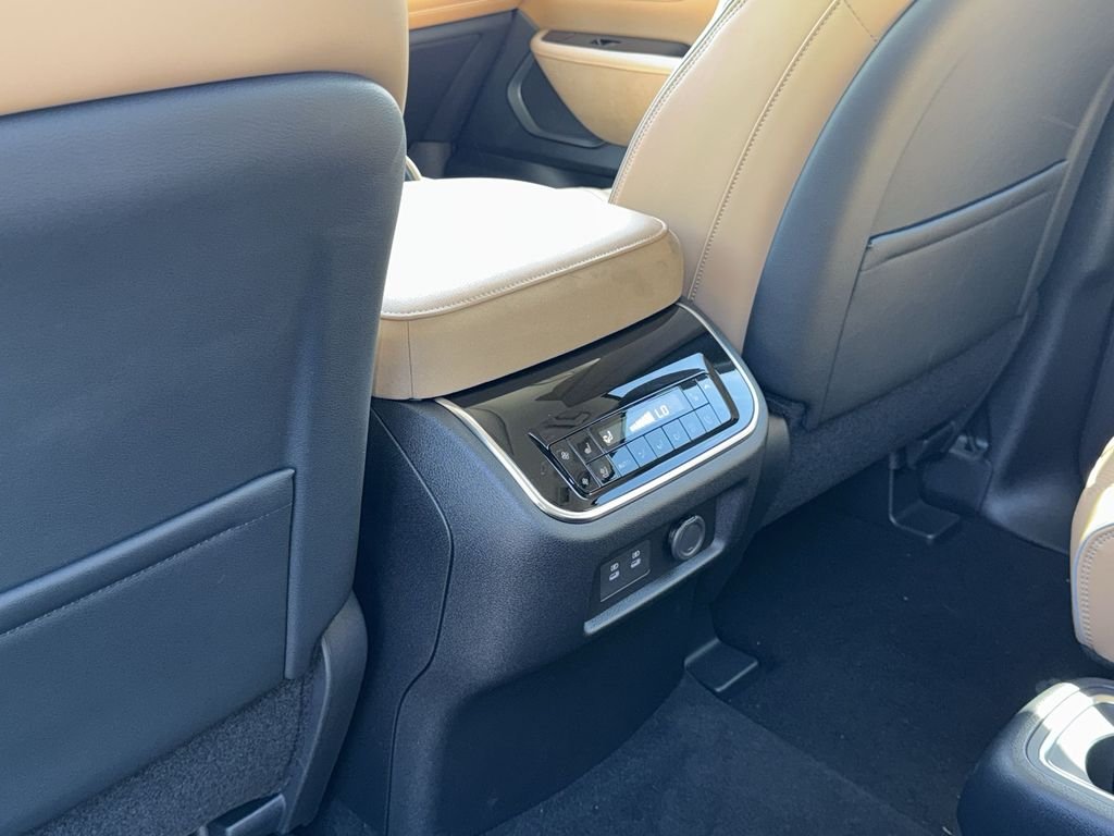 New 2026 BLACK OBSIDIAN INFINITI Luxe 4WD image 23