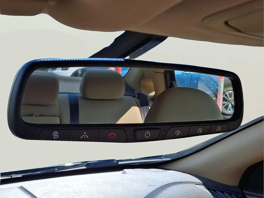 Used 2013 Blue Hyundai GLS image 23