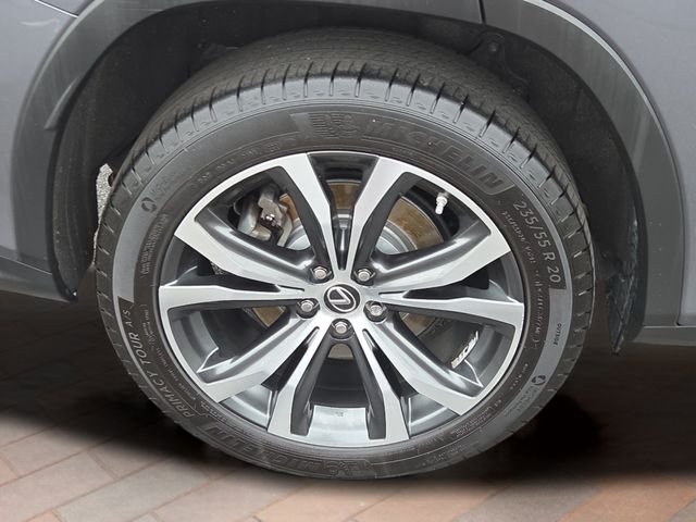 Used 2021 Gray Lexus 350 image 4